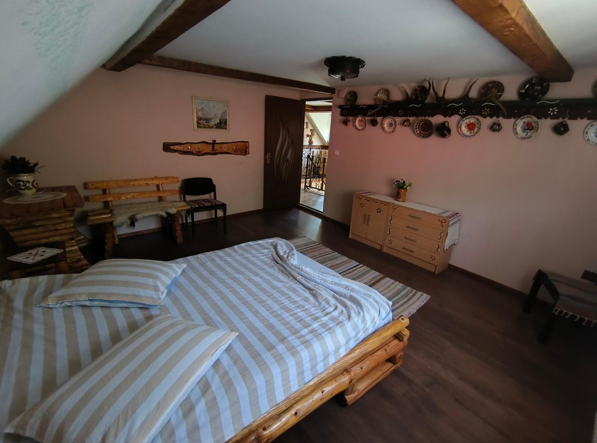 Casa De Vacanta Vidrighin Rau Sadului Стая снимка
